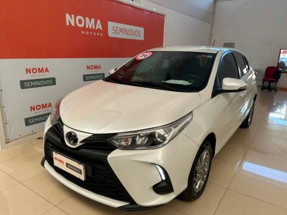 TOYOTA YARIS 1.5 16V FLEX XS MULTIDRIVE TOYOTA YARIS 1.5 16V FLEX XS MULTIDRIVE